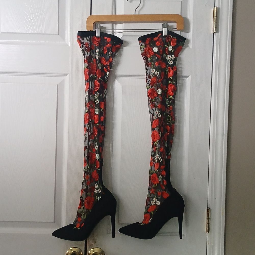Design for Jacobies over the knee red black floral heeled boots  Sz 9 NWOT